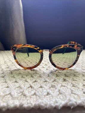 Toms Tortoise Round Sunglasses with Green Lenses